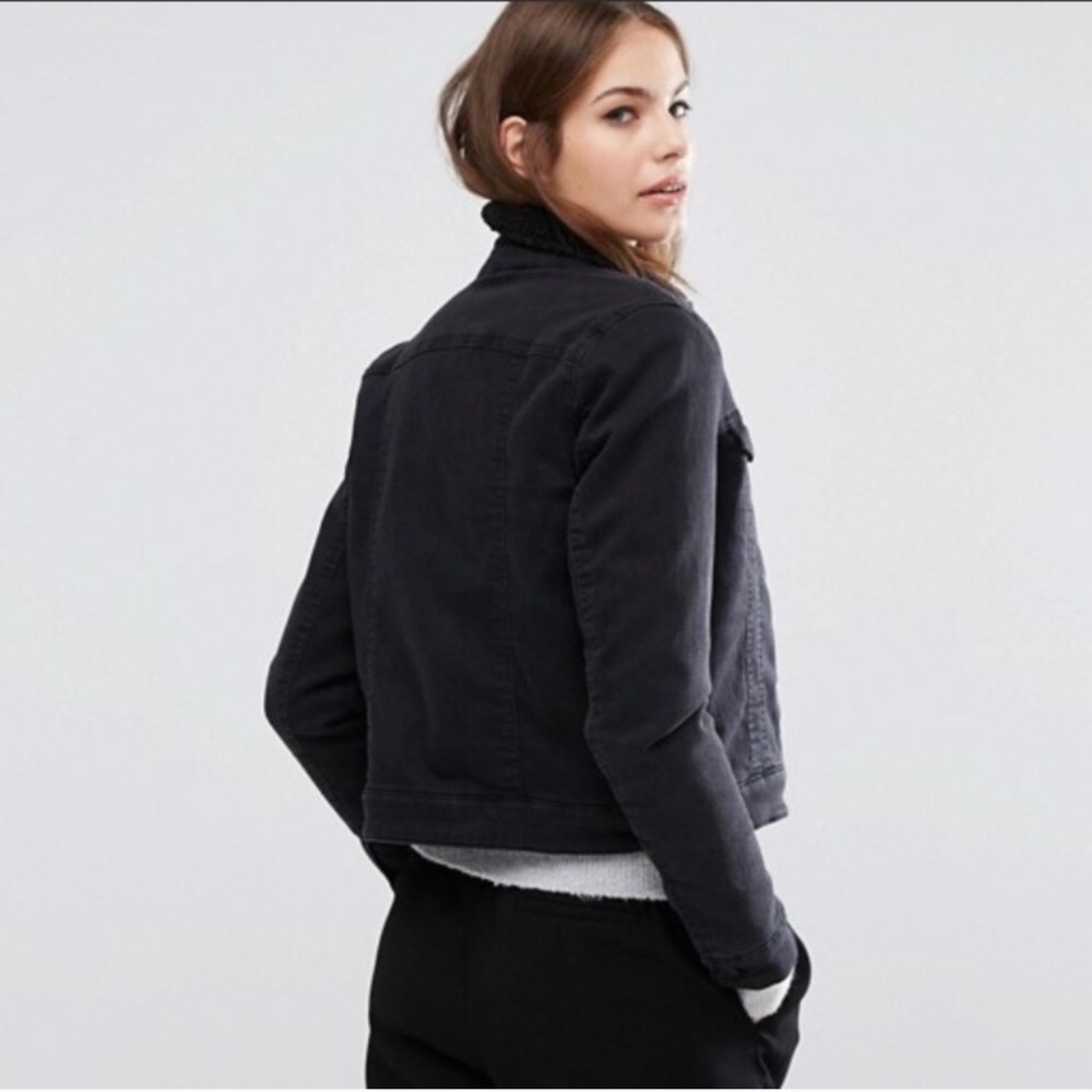 Borge Collar Black Jean Jacket